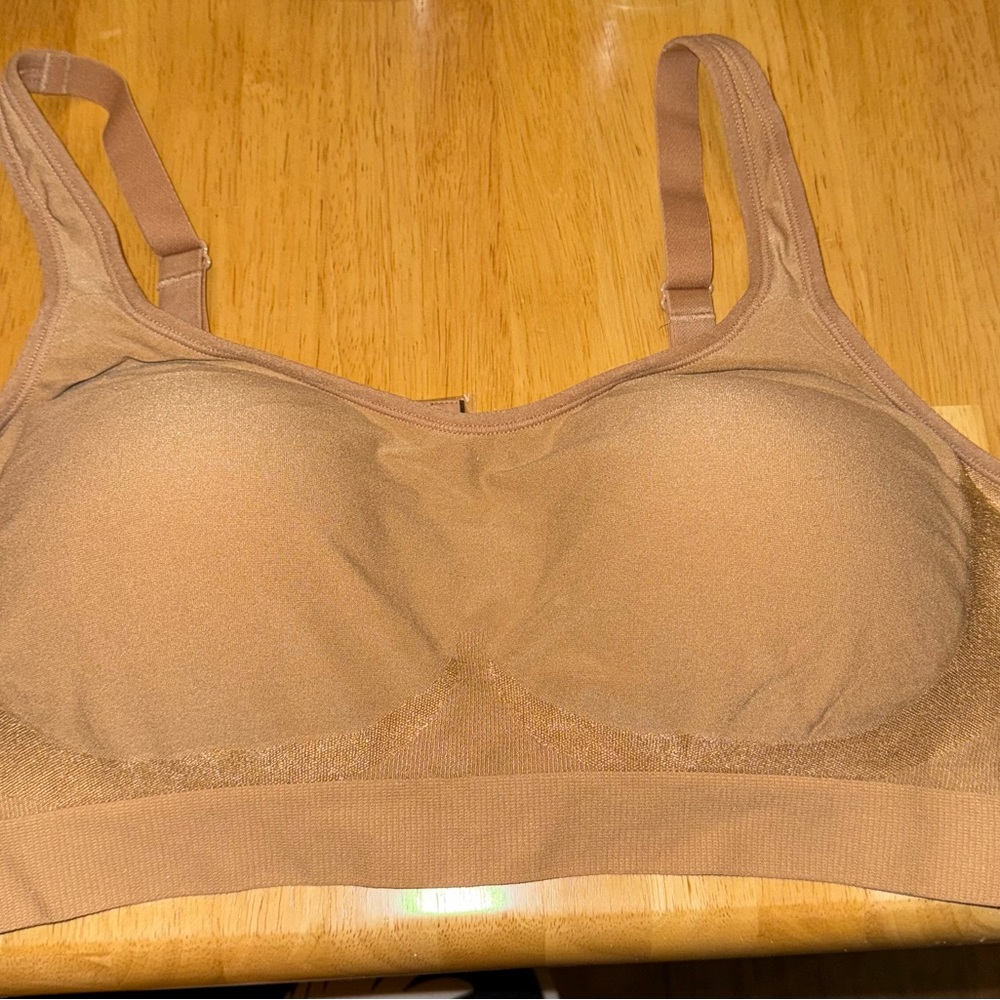 Under outfit Comfortable Tan Wireless Bra